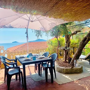 https://il-polpo-innamorato-tellaro.hotelitalianriviera.com